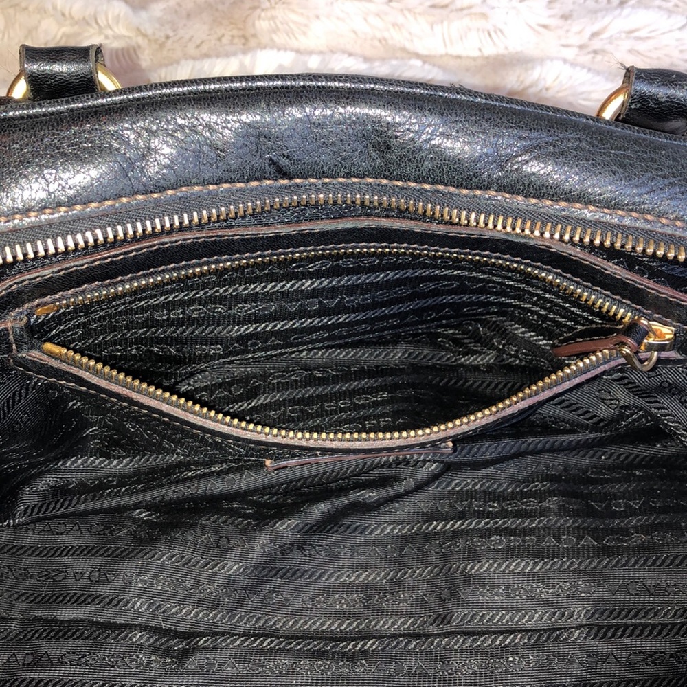 Vintage Prada Leather Purse - Picture 9 of 16